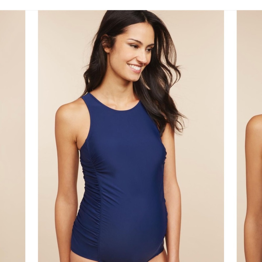💰⬇️ NWT maternity swimsuit